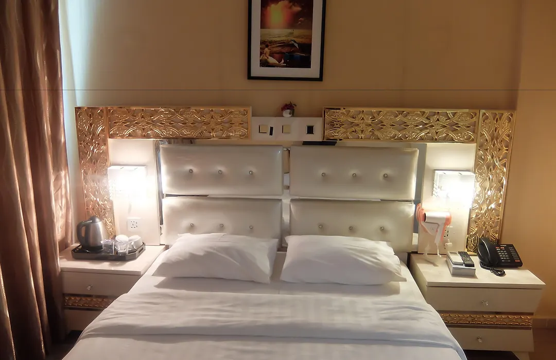 Yaju Hotel-1